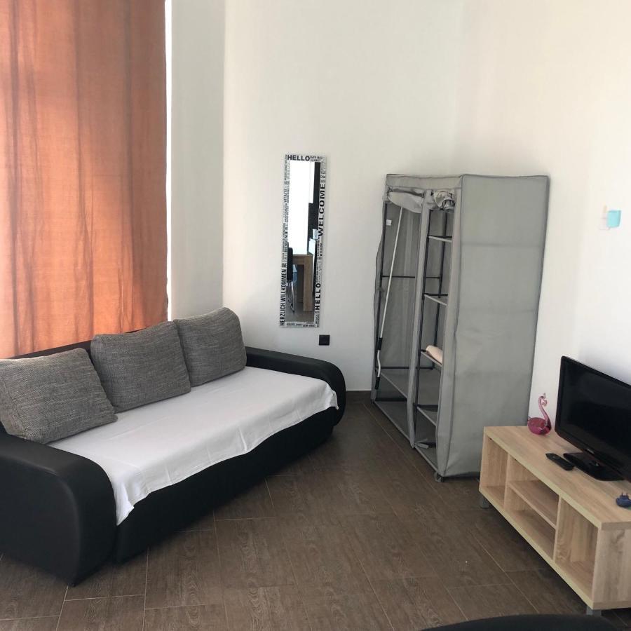 Apartmani Bm Biograd Na Moru Zewnętrze zdjęcie