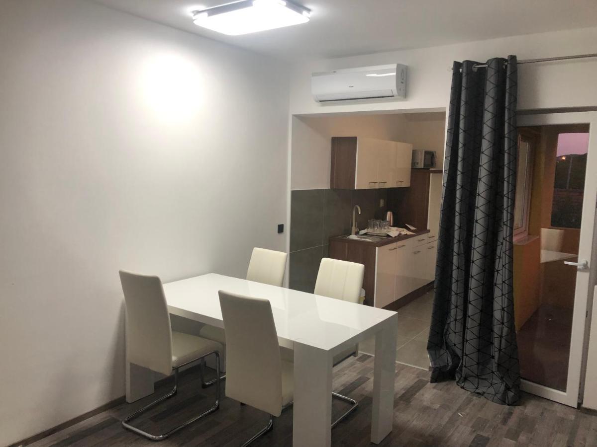 Apartmani Bm Biograd Na Moru Zewnętrze zdjęcie