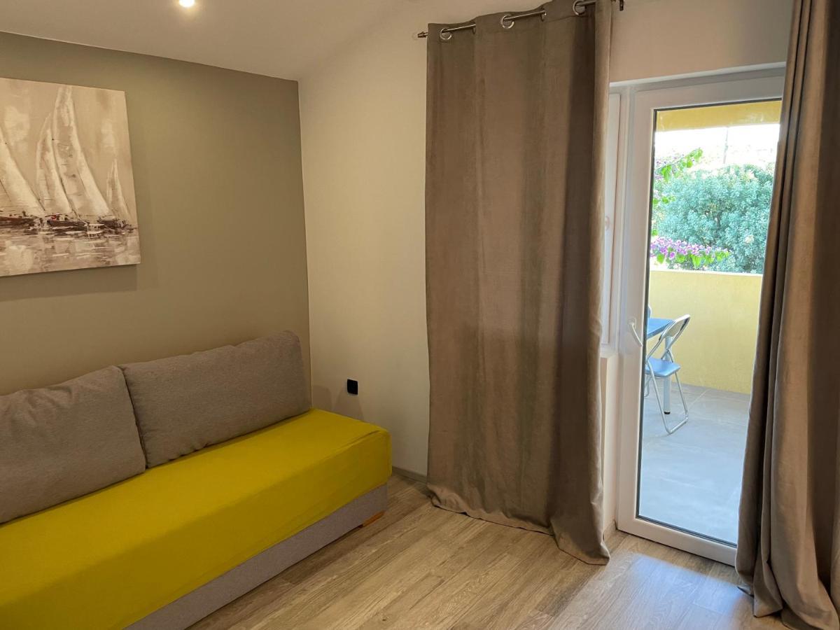 Apartmani Bm Biograd Na Moru Zewnętrze zdjęcie